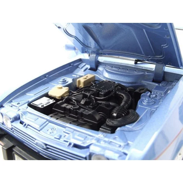 1/18 FORD CAPRI MK.III 2.8 INJECTION RHD 1984 BLEU PARIS METALLISE