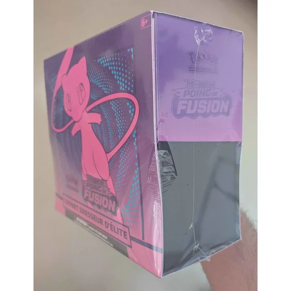 Coffret Dresseur D’Élite ETB Poing de Fusion EB 08 – VERSION TROUÉE