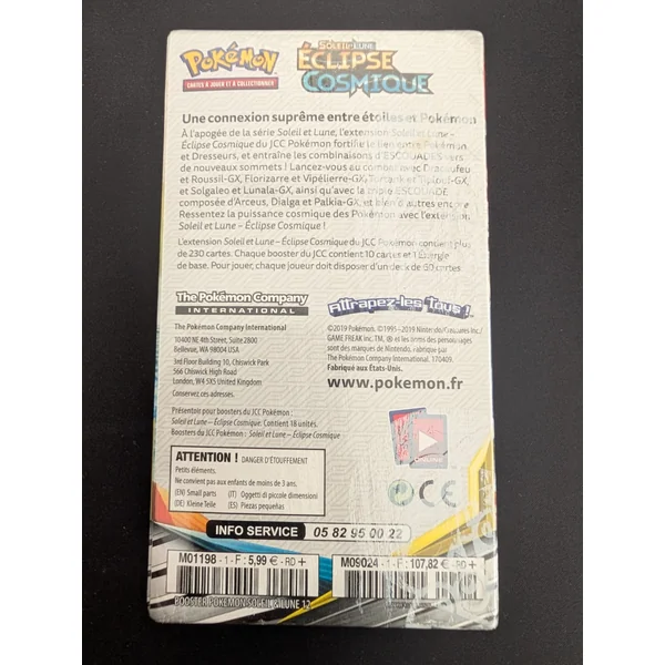 Demi Display de 18 Boosters Pokémon Eclipse Cosmique SL 12