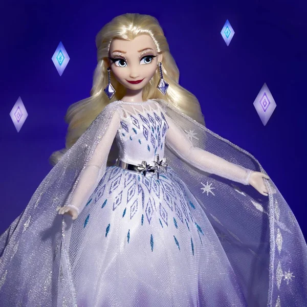 DISNEY PRINCESSE - LA REINE DES NEIGES - POUPEE ELSA STYLE SERIES HOLIDAY