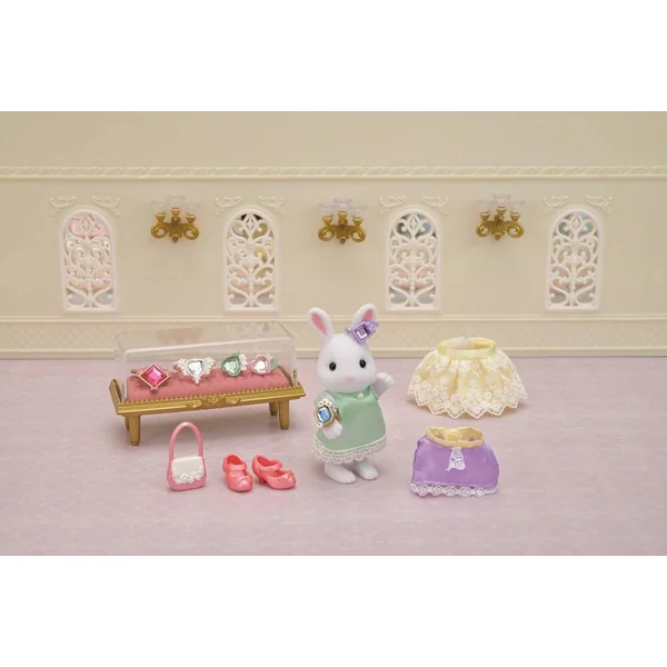 LA VALISETTE DE MODE ET GRANDE SŒUR LAPIN NEIGE - SYLVANIAN PERSONNAGES ET TENUES