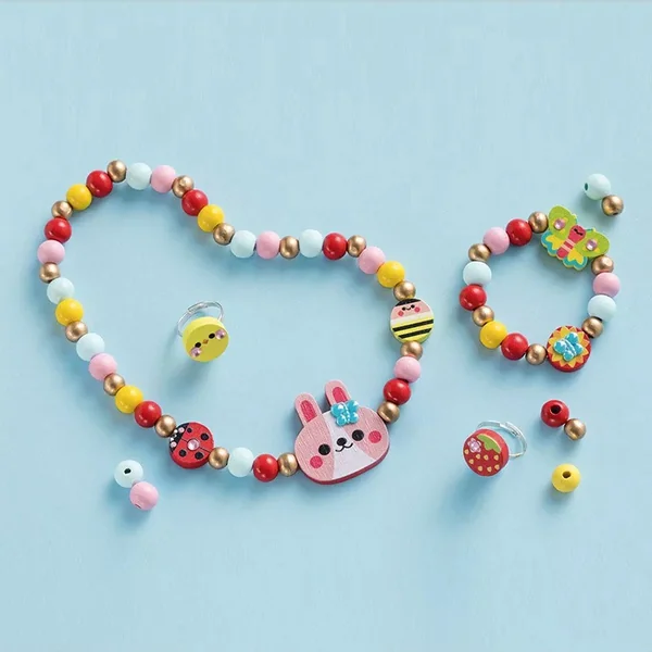 Les premiers ateliers bijoux : 4 bijoux en bois à créer Flower Garden - Janod